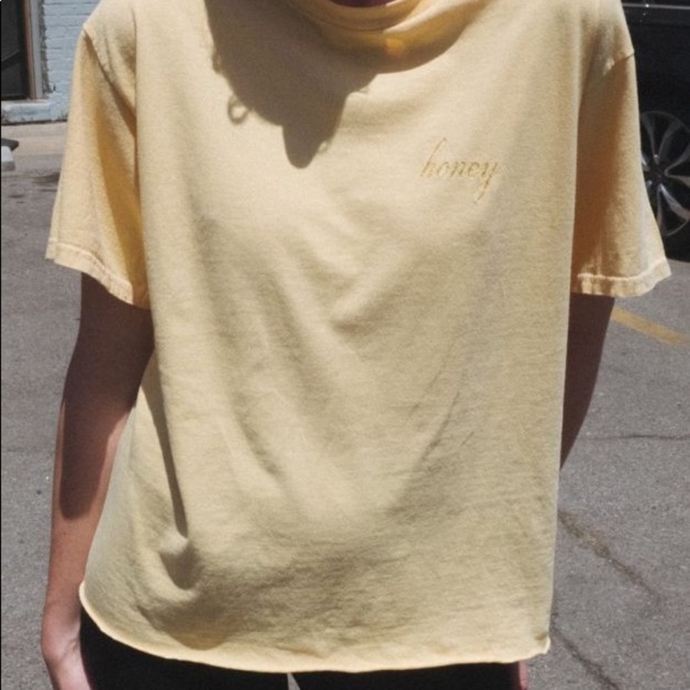 Brandy Melville J Galt Yellow Honey Tee